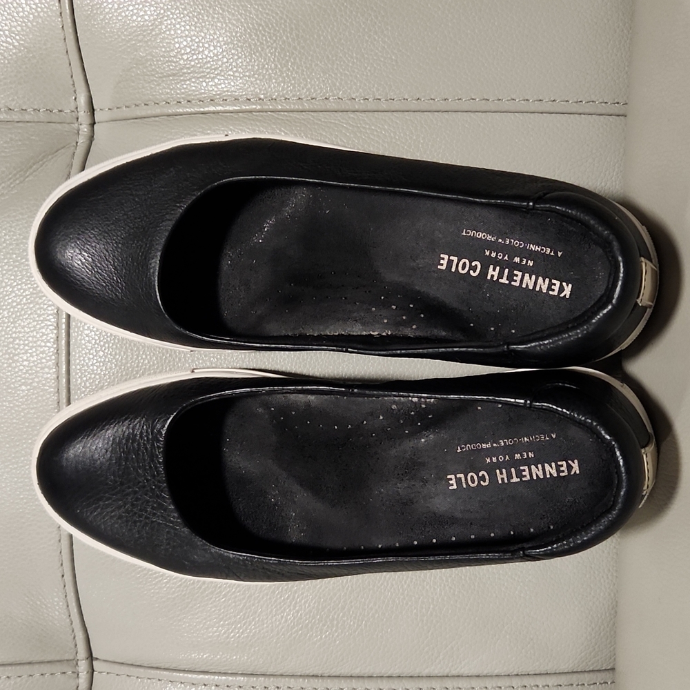 SOLD - Picture 1 of 8